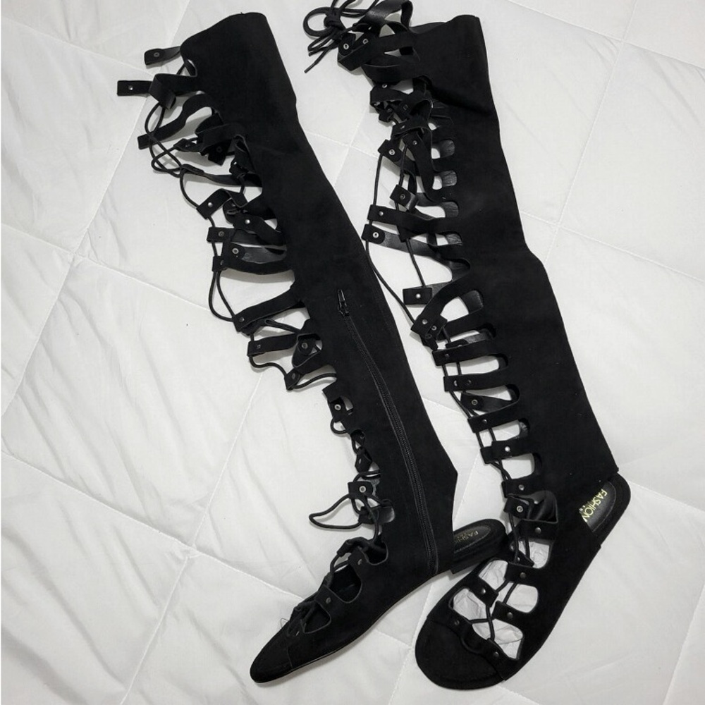 Woman’s Black Gladiator Sandals (Size 11)